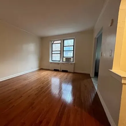 Rent this studio apartment on 275 Fort Washington Avenue in New York, NY 10032