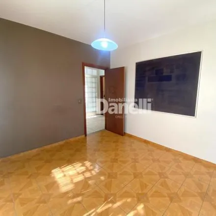 Buy this 6 bed house on Rua Quinze de Novembro in Centro, Taubaté - SP