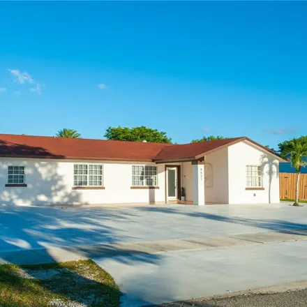 Buy this 6 bed house on 6621 Southwest 148th Court in Miami-Dade County, FL 33193