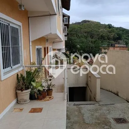 Image 2 - Travessa José Bulhões, Freguesia (Jacarepaguá), Região Geográfica Intermediária do Rio de Janeiro - RJ, 22760-401, Brazil - House for sale