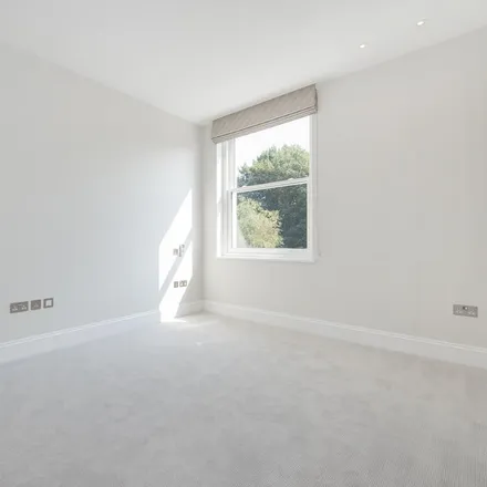 Image 4 - 11d-e Arkwright Road, London, NW3 6AA, United Kingdom - Apartment for rent