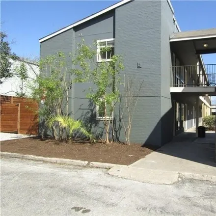 Rent this 1 bed apartment on Patton Courtyard Apartments in 1708 Patton Lane, Austin