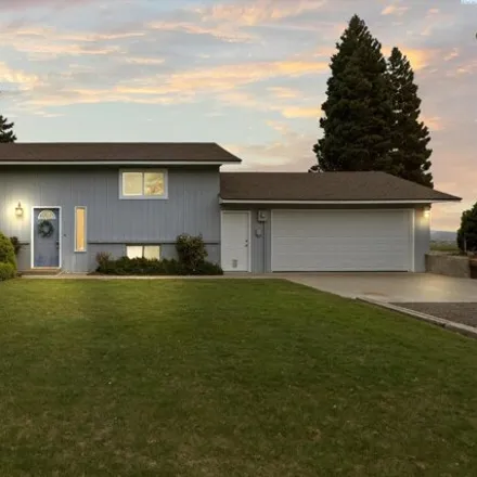 Buy this 4 bed house on South 1500 Pr Southwest in Prosser, WA 99350