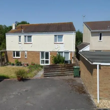 Buy this 4 bed house on North Lane in Nailsea, BS48 4BT