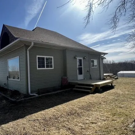 Buy this 2 bed house on 18076 H Avenue in Hardin County, IA 50006