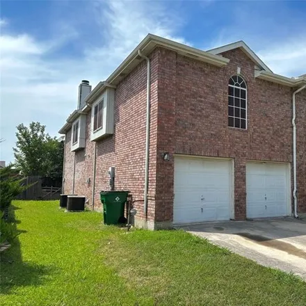 Buy this 4 bed house on 5729 Parkwood Trail in Haltom City, TX 76137