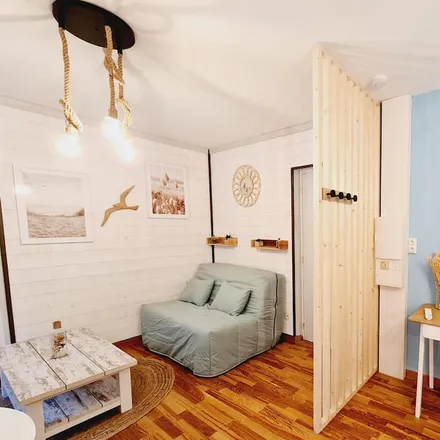 Rent this studio apartment on 07600 Vals-les-Bains