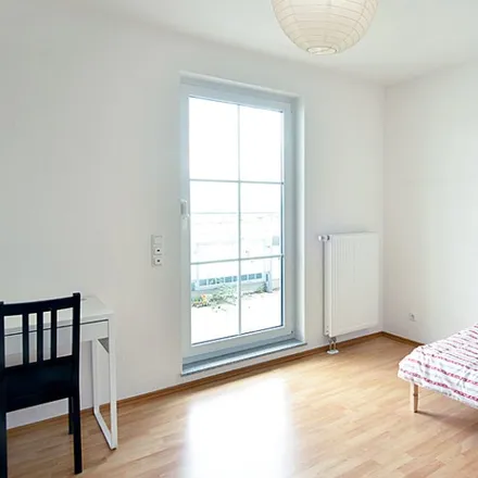 Rent this 5 bed room on Cézanneweg 12 in 60438 Frankfurt, Germany
