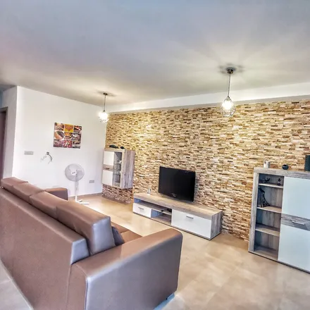 Rent this 2 bed apartment on Żejtun