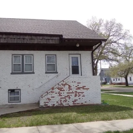 Rent this 2 bed house on 692 West 1st Street in North Platte, NE 69101