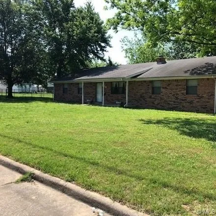 Image 2 - 916 East Seminole Avenue, McAlester, OK 74501, USA - House for rent