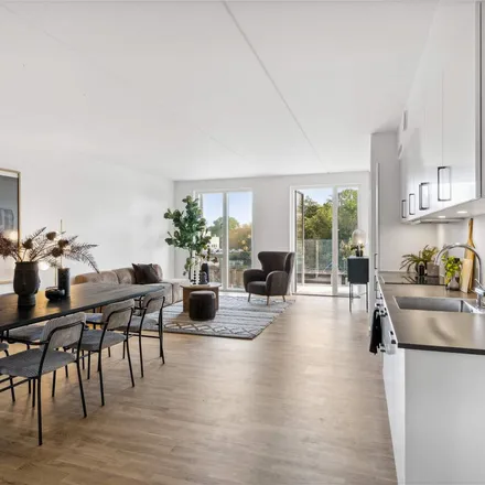 Rent this 2 bed apartment on Mudillesvej 32 in 2605 Brøndby, Denmark