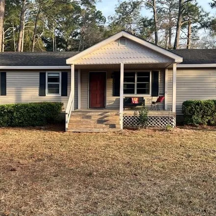 Buy this 3 bed house on Frank Road in Ocilla, GA 31750