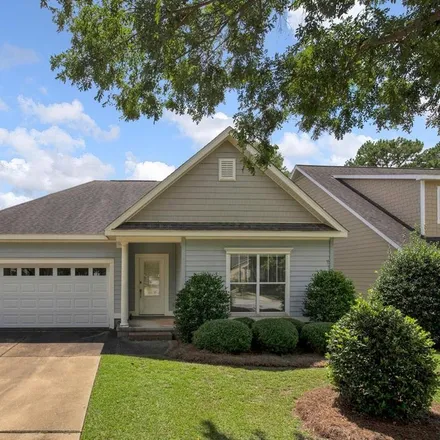 Buy this 3 bed house on 600 Orchard Circle in Dothan, AL 36305