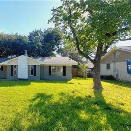 Buy this 3 bed house on 820 Mathilda Drive in Sulphur, LA 70663