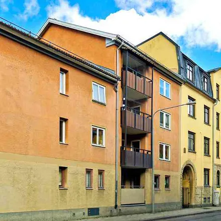 Rent this 2 bed apartment on Psykiatriska mottagningen in Repslagaregatan 6, 582 23 Linköping
