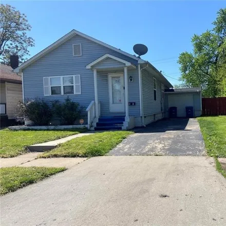 Buy this 2 bed house on 2368 Edwards Street in Granite City, IL 62040