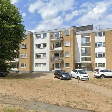Rent this 3 bed apartment on Tilehouse Lane in Denham Green, UB9 5DD