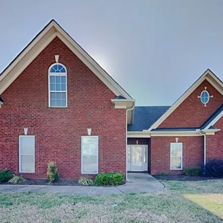 Buy this 3 bed house on 3623 Genoa Drive in Murfreesboro, TN 37128