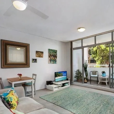 Rent this 2 bed apartment on Surry Hills in Fouveaux Street nr Crown Street, Foveaux Street