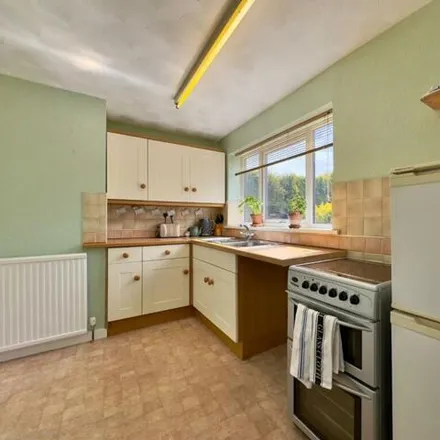 Image 3 - Mileswood Close, Great Houghton, S72 0BB, United Kingdom - House for sale