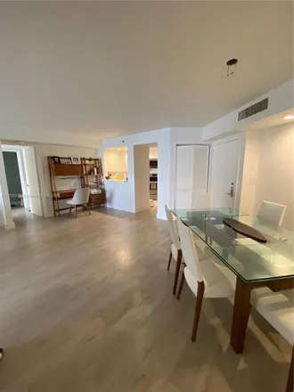 Image 5 - The Sterling Condos, 6767 Collins Avenue, Atlantic Heights, Miami Beach, FL 33141, USA - Condo for rent