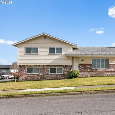 Buy this 4 bed house on 3330 Northeast 141st Avenue in Portland, OR 97230