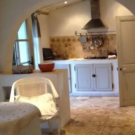 Rent this 2 bed apartment on 13210 Saint-Rémy-de-Provence