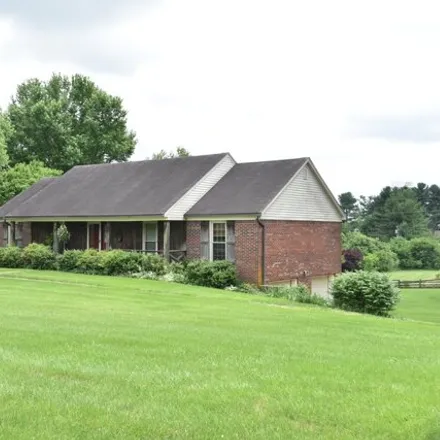 Buy this 3 bed house on 1428 Manor Way in Shelby County, KY 40065