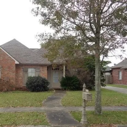 Rent this 3 bed house on 331 Rue Spring Field in New Iberia, LA 70563