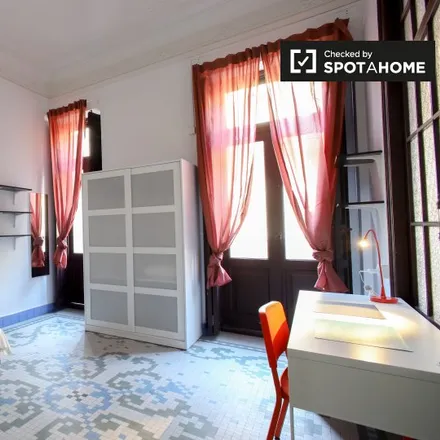 Rent this 1studio room on Passeig de Russafa in 26, 46002 Valencia