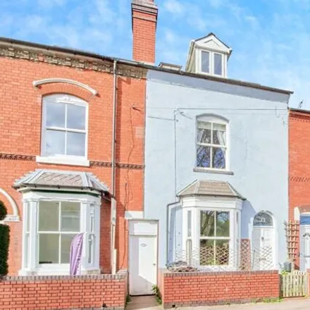 Buy this 3 bed townhouse on 22 Middleton Road in Kings Heath, B14 7HP