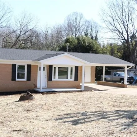 Buy this 3 bed house on 2367 Mason Street in Landsdown, Cleveland County