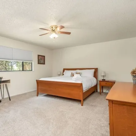 Image 1 - Oakhurst, CA, 93644 - House for rent