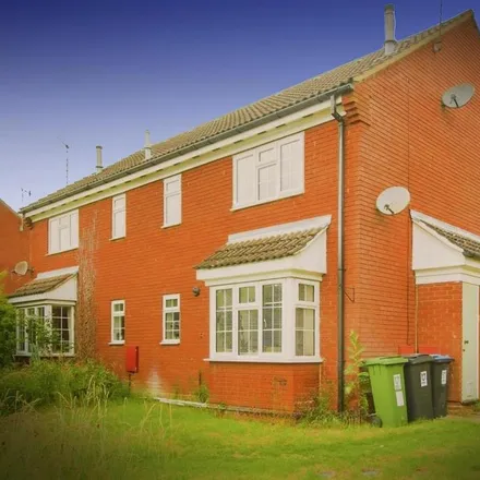 Rent this 1 bed house on Thistle Close in Bourne End, HP1 2DE
