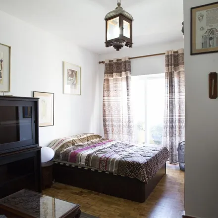 Rent this 6 bed apartment on Rua Tomás Ribeiro 45 in 1050-225 Lisbon, Portugal