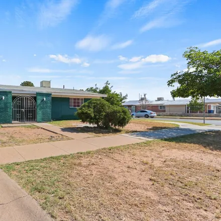 Image 2 - 4897 Maxwell Avenue, Del Norte Acres, El Paso, TX 79904, USA - House for sale