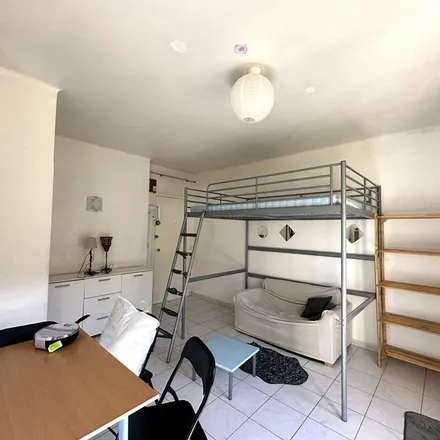Image 1 - 17 Avenue Léon Gambetta, 82000 Montauban, France - Apartment for rent