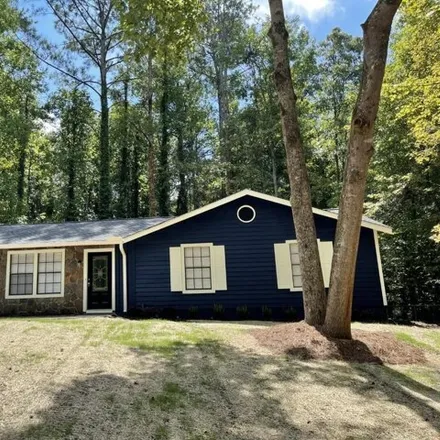 Rent this 3 bed house on 106 Doubletrace Lane in Fernwood, Peachtree City