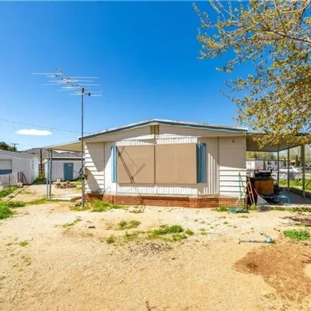 Buy this studio apartment on 2368 Northfield Avenue in New Kingman-Butler, Mohave County
