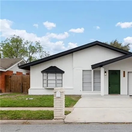 Buy this 4 bed house on 282 East Vine Avenue in McAllen, TX 78501