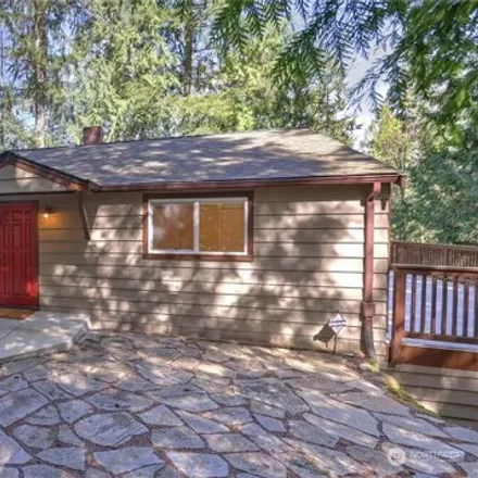 Buy this 2 bed house on 13310 196th Avenue Southeast in East Renton Highlands, WA 98059