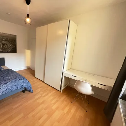 Rent this 7 bed room on Theresienstraße 66 in 80333 Munich, Germany