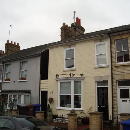 Rent this 3 bed townhouse on St James Lane in Bury St Edmunds, IP33 3BP