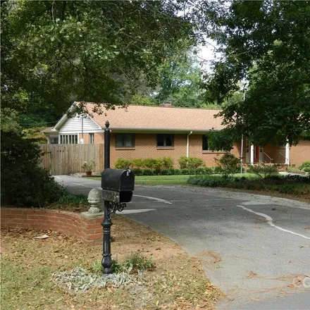 Buy this 3 bed house on 6523 Williams Road in Charlotte, NC 28215