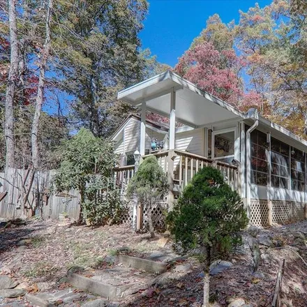 Buy this 1 bed house on 171 Woodland Hills Drive in Jackson County, NC 28789