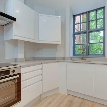 Image 2 - Clive Court, Maida Vale, London, W9 1SD, United Kingdom - Apartment for rent