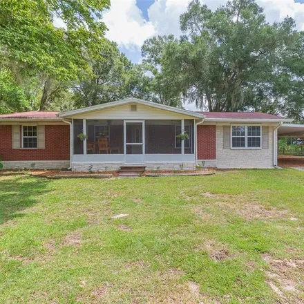 Image 1 - 3915 Southwest Centerville Avenue, Fort White, Columbia County, FL 32038, USA - House for sale