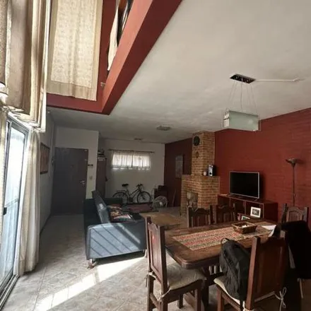 Rent this 3 bed house on José Darragueira 2767 in Alberdi, Rosario