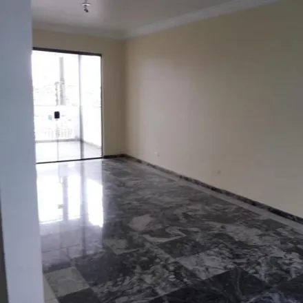 Rent this 3 bed house on Rua Benedito Antônio Belezzo in Cumbica, Guarulhos - SP